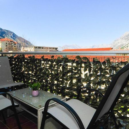 Apartment Luka & Sons Котор Екстер'єр фото